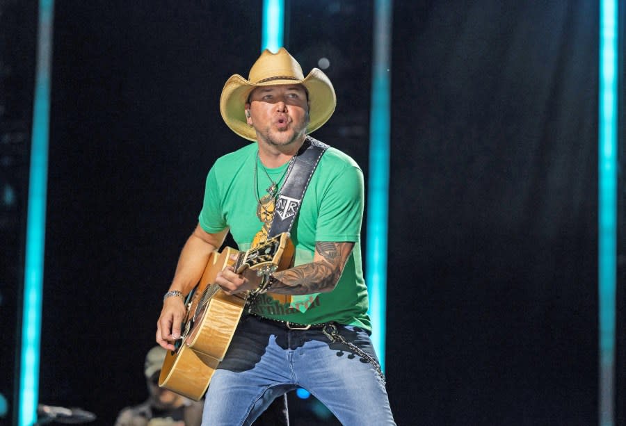 Jason Aldean References Boston Bombing