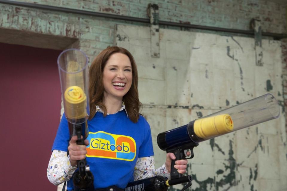 Unbreakable Kimmy Schmidt fans will get one more episode of the series, whichended its four season run on Netflix in January