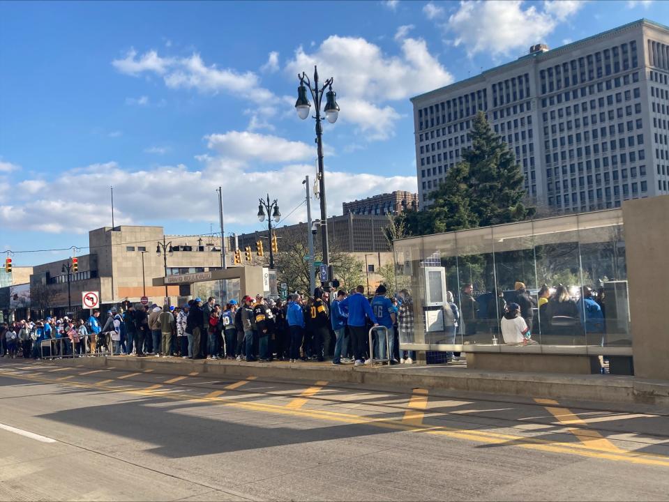 Long lines form for Detroit's QLINE street car near downtown Detroit during the prelude to the NFL Draft, Thursday, Apr. 25, 2024