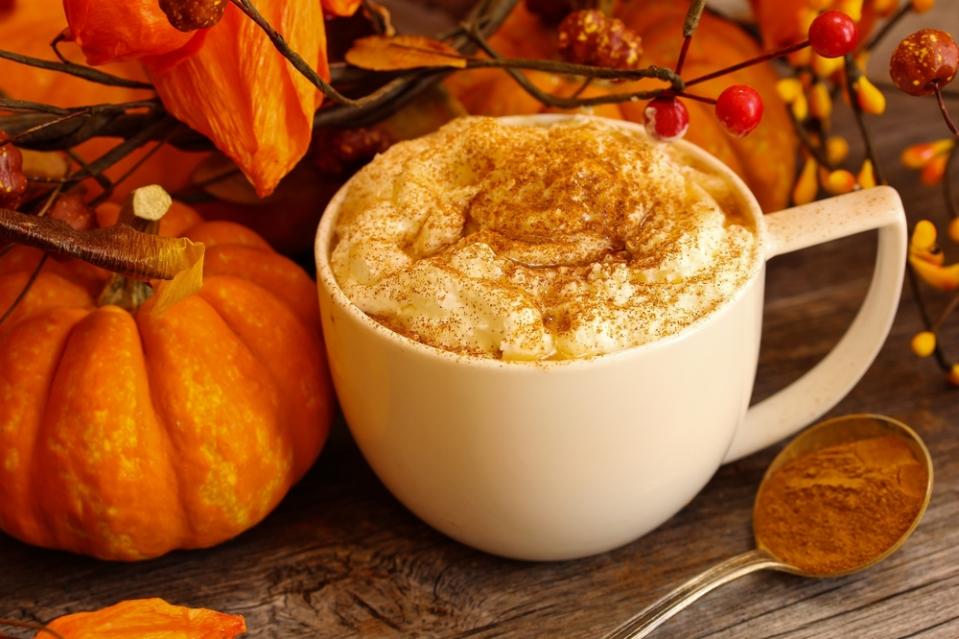 Here’s how to get a discounted pumpkin spice latte at Starbucks this weekend because this is something you NEED to know