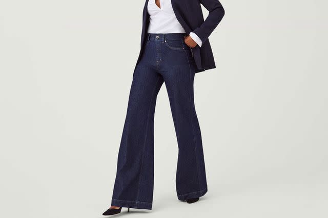 So Many Fall-Ready Styles Are on Sale at Spanx, Including Leggings, Pants,  Jeans