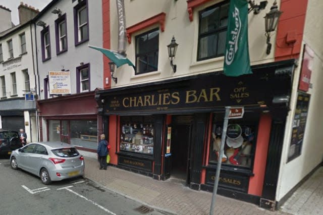 Charlie's Bar