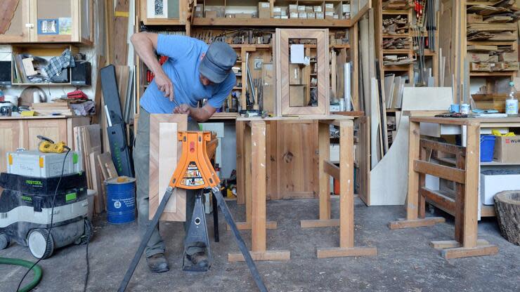 Mehr als 40.000 Beschäftigte arbeiten in Deutschland in der Handwerksbranche. Foto: dpa