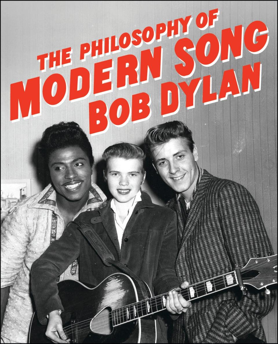 The book contains Dylan’s commentary on 66 songs by other artists (Simon & Schuster)