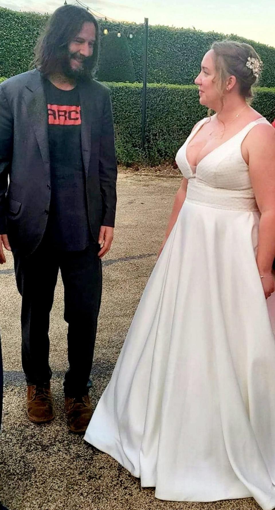 Keanu Reeves gatecrashed a couple's wedding in Daventry, Northants., earlier this week.