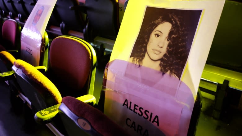 'I'm not there to get autographs': Inside the wacky world of seat filling at the Junos