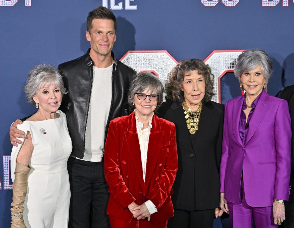 Tom Brady and the cast of "80 for Brady"