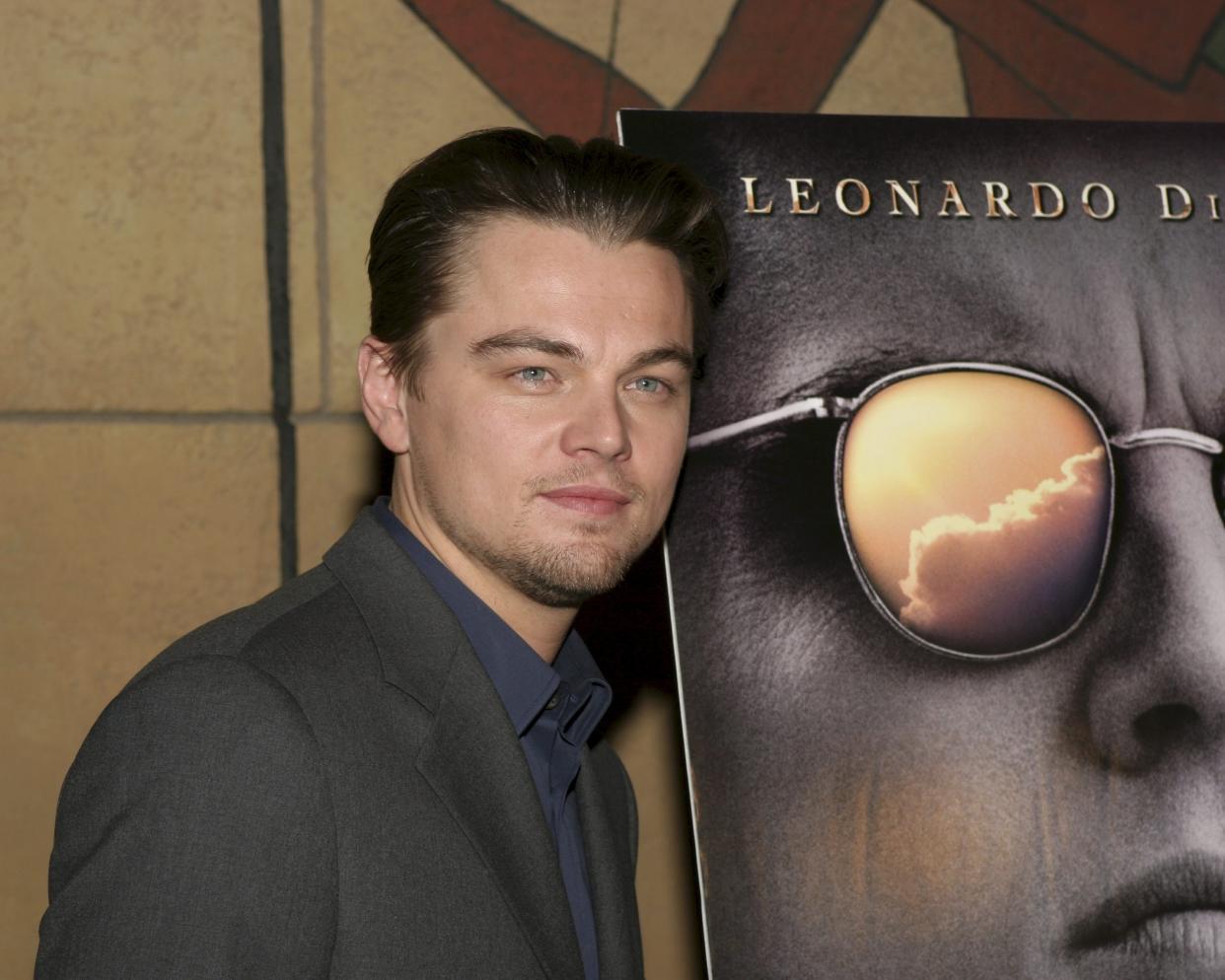 Leonardo DiCaprio interpretó a Howard Hughes en 'El aviador', dejando sin querer sin opciones a Jim Carrey. (Foto de Mike FANOUS/Gamma-Rapho vía Getty Images)