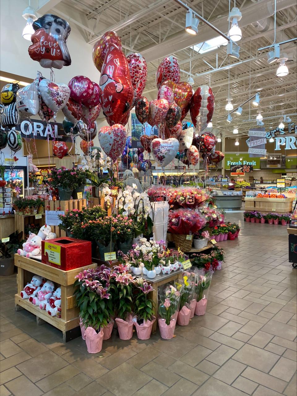 A floral display at Ingles.