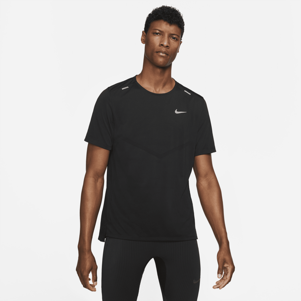 <p><a href="https://go.redirectingat.com?id=74968X1596630&url=https%3A%2F%2Fwww.nike.com%2Ft%2Frise-365-mens-dri-fit-short-sleeve-running-top-rPq09C&sref=https%3A%2F%2Fwww.menshealth.com%2Ffitness%2Fg45512829%2Fgifts-for-runners%2F" rel="nofollow noopener" target="_blank" data-ylk="slk:Shop Now;elm:context_link;itc:0;sec:content-canvas" class="link ">Shop Now</a></p><p>Men's Rise 365 Dri-FIT Short-Sleeve Running Top</p><p>nike.com</p><p>$41.97</p>