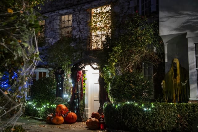 Halloween decorations outside Jonathan Ross’s house