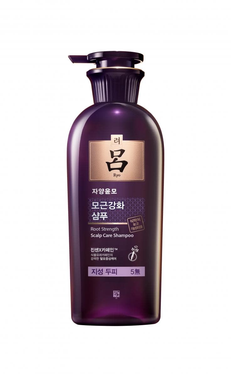 《呂Ryo》 滋養韌髮強化髮根洗髮精，400ml，NT$389。