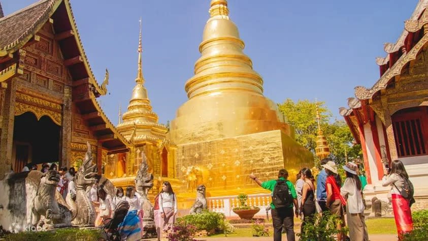 Chiang Mai Old City & Temples Guided Walking Tour - 2 Hours. (Photo: Klook SG)