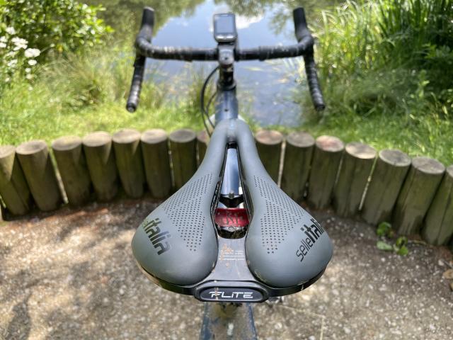 Selle Italia Flite Boost Gravel TI 316 Superflow review - a gravel saddle  that's actually tangibly good