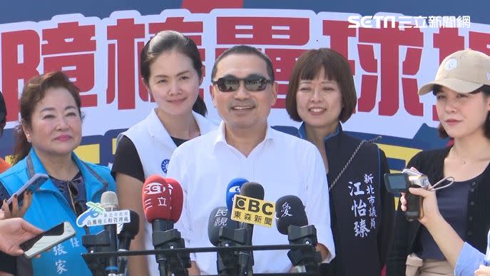 納豆奪金馬獎，新北市長侯友宜透露當年納豆跑去唸藝校，讓納豆媽媽哭的死去活來。（圖／新北市府提供）