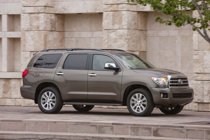 2017 Toyota Sequoia photo