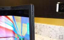 Lenovo ThinkPad X1 Fold 動手玩