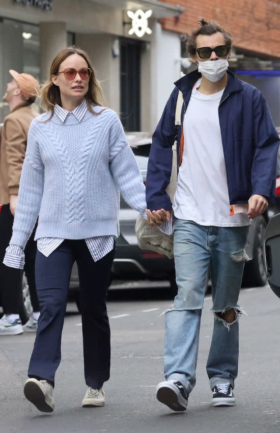 Olivia Wilde y Harry Styles paseando