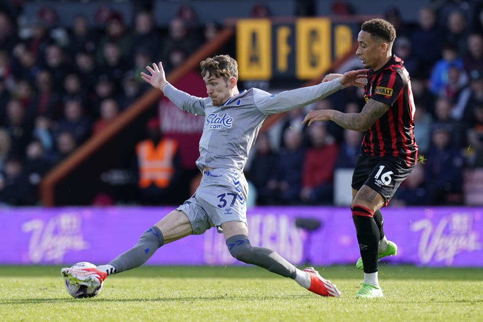 Everton's James Garner, left, and Bournemouth's Marcus Tavernier challenge for the ball during the English Premier League soccer match between AFC Bournemouth vs Everton at the Vitality Stadium, Bournemouth, England, Saturday, March 30, 2024. (Andrew Matthews/PA via AP)