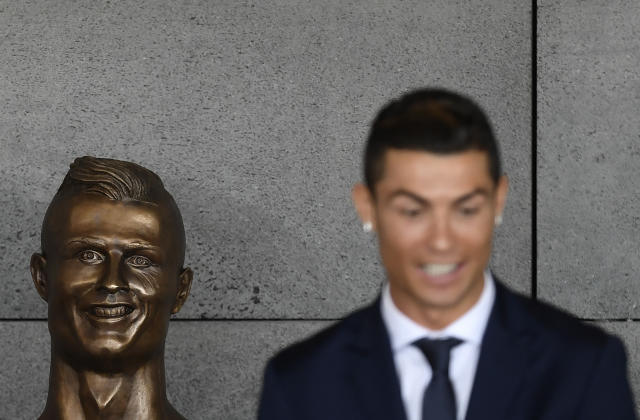 Cristiano Ronaldo bust: Sculptor tries again after first bust