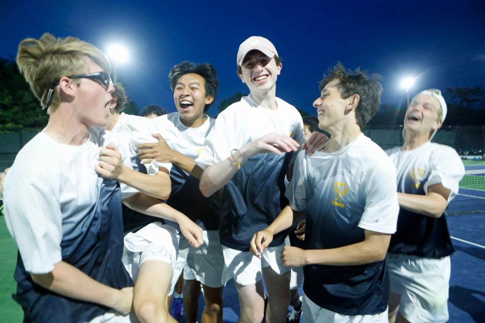 Barrington boys tennis