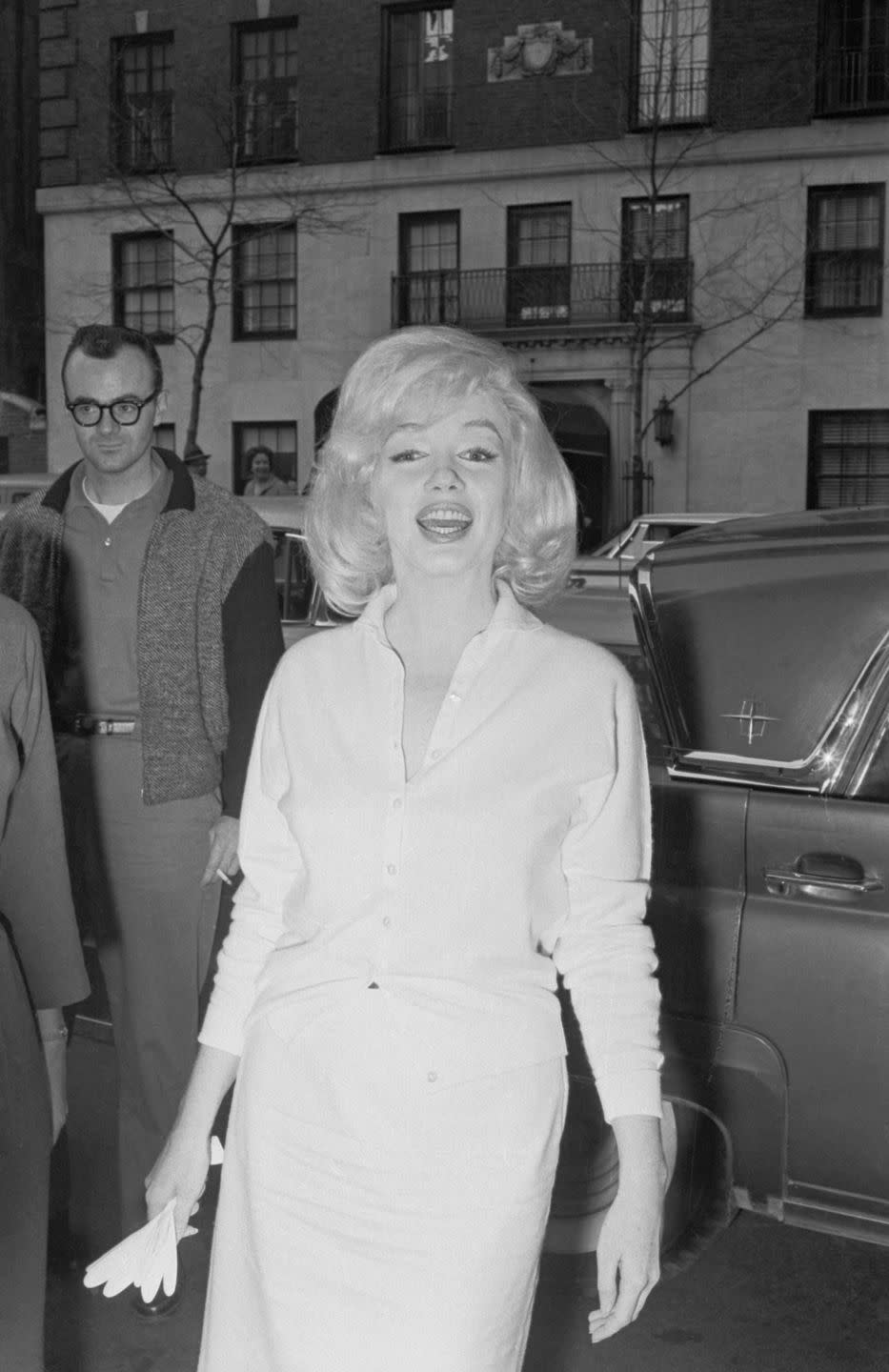 <p>Marilyn struggled with depression and prescription drug addiction, and in February 1961, she was admitted to a psychiatric hospital in New York for "exhaustion." Her ex-husband DiMaggio helped get her released. </p>