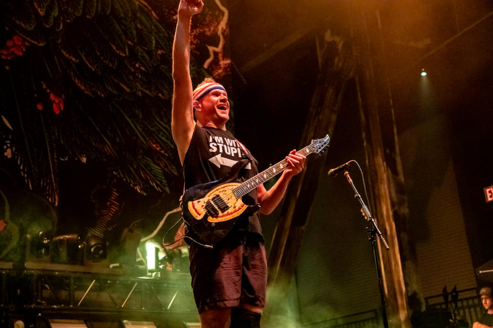 Killswitch Engage Coney Island 1 Lamb of God Kick Off US Tour with Explosive Show in Brooklyn: Recap, Photos + Video