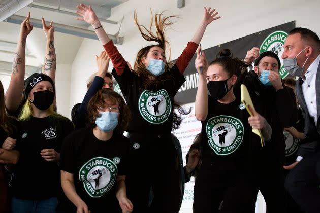 Starbucks employees and their supporters react to the votes from their union election on Dec. 9, 2021, in Buffalo, New York. The workers voted to unionize over the company’s objections, pointing the way to a new labor model for the 50-year old coffee giant.  (Photo: AP Photo/Joshua Bessex)