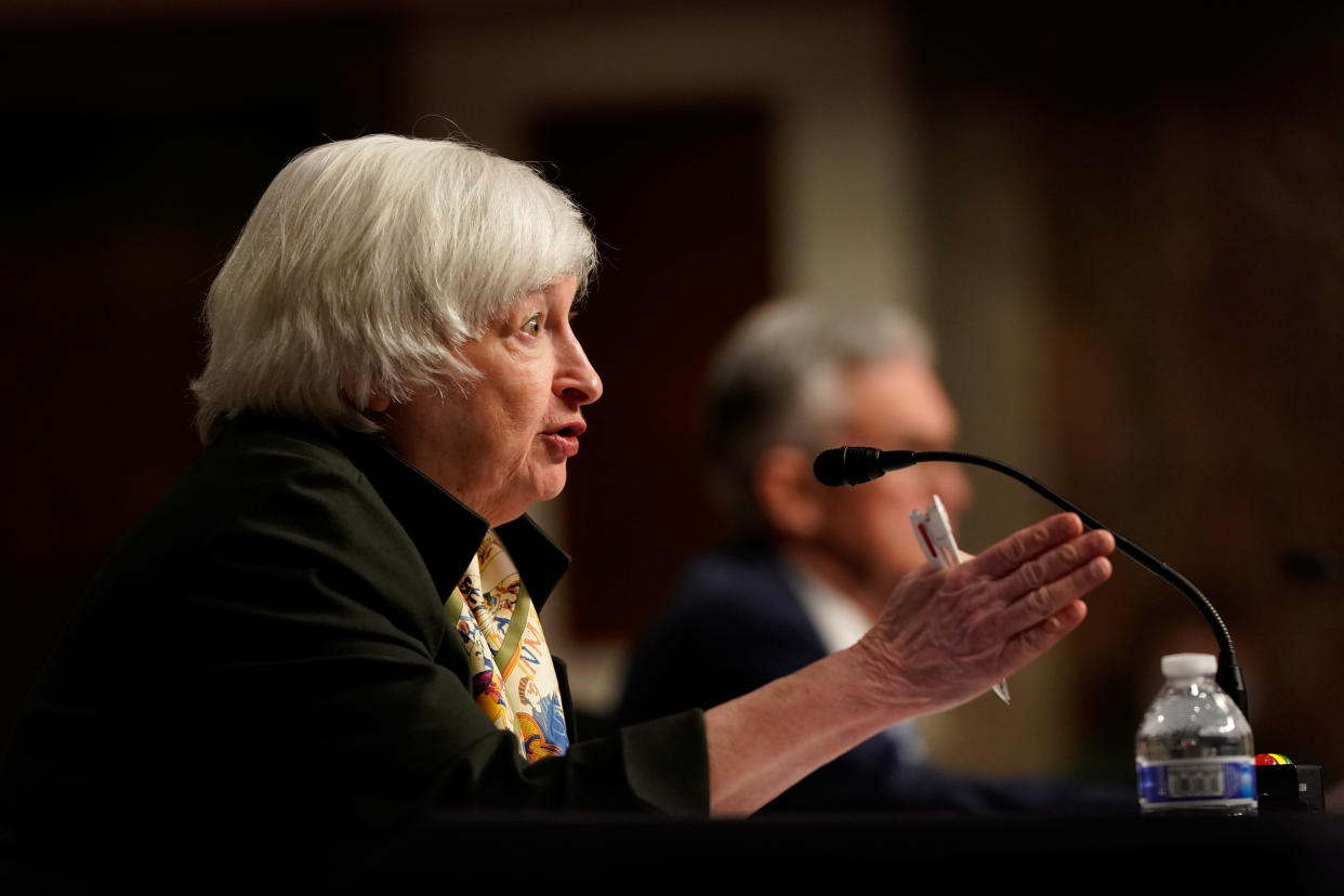 Treasury Secretary Janet Yellen testifies before a Senate Banking Committee hybrid hearing on oversight of the Treasury Department and the Federal Reserve on Capitol Hill in Washington, U.S., November 30, 2021. REUTERS/Elizabeth Frantz