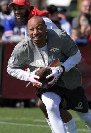 FILE PHOTO: Jan 25, 2019; Kissimmee, FL, USA; Denver Broncos cornerback Chris Harris Jr. (25) during AFC practice at ESPN Wide World of Sports Complex. Mandatory Credit: Kirby Lee-USA TODAY Sports