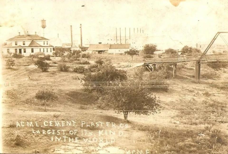 Acme, Texas in its heyday. The large white building on the left was a dormitory for workers at the gypsum plant.