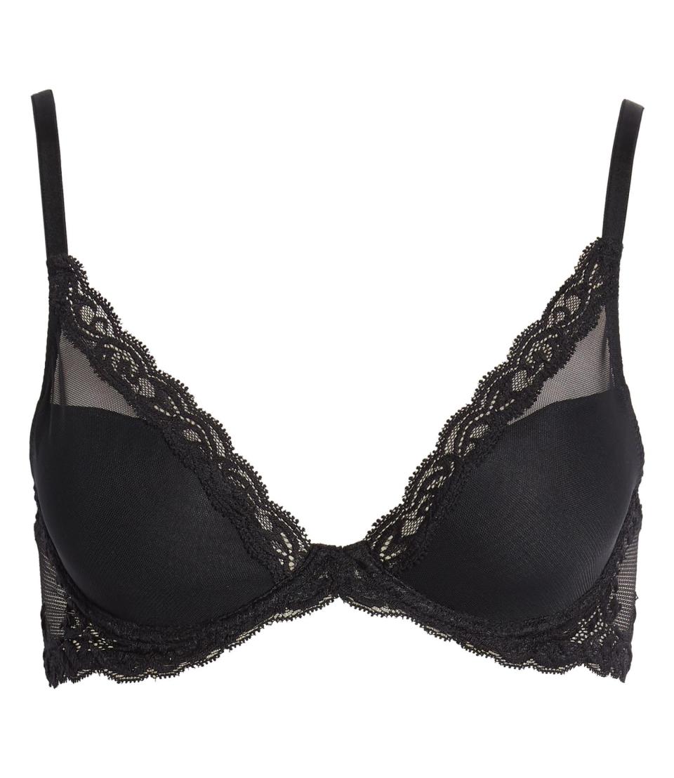 Natori Feathers Underwire Contour Bra. Image via Nordstrom.