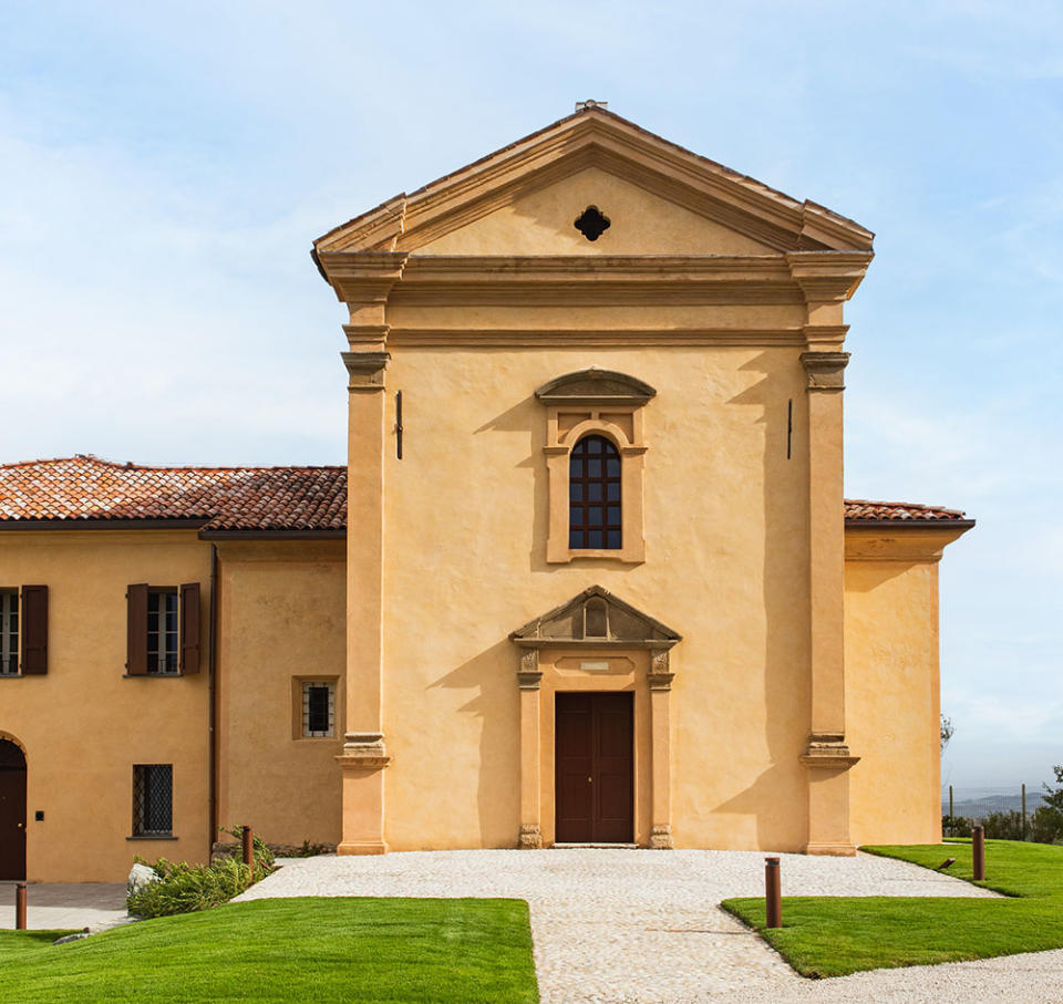 Villa Santa Maria Maddalena 1366 comes with a historic chapel attached.