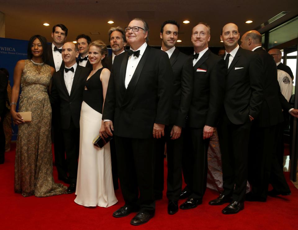 The cast of the television series "Veep" arrives on the red carpet at the annual White House Correspondents' Association Dinner in Washington, May 3, 2014. REUTERS/Jonathan Ernst