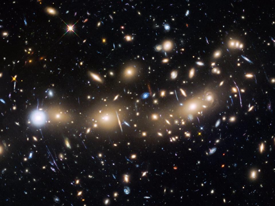 gravitational lenses einstein rings nasa hubble