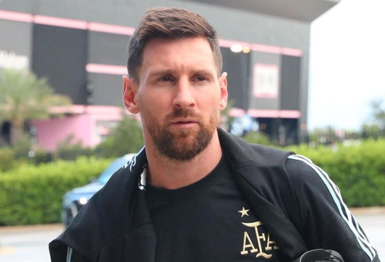 Lionel Messi llegó a la Argentina para jugar las Eliminatorias del Mundial 2026