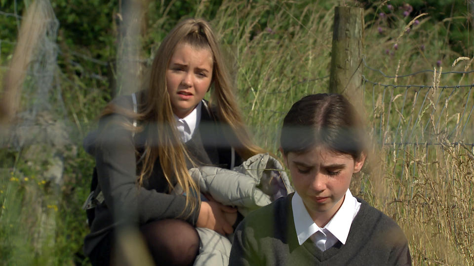 FROM ITV

STRICT EMBARGO 
Print media - No Use Before Tuesday 31st August 2021
Online Media - No Use Before 0700 Tuesday 31st August 2021

Emmerdale - Ep 9146

Tuesday 7th September 2021

As the bullyâ€™s messages become increasingly threatening, April Windsor [AMELIA FLANAGAN] collapses into tears. Cathy Hope [GABRIELLE DOWLING] is horrified by the level of emotional damage sheâ€™s responsible for. 

Picture contact David.crook@itv.com 

This photograph is (C) ITV Plc and can only be reproduced for editorial purposes directly in connection with the programme or event mentioned above, or ITV plc. Once made available by ITV plc Picture Desk, this photograph can be reproduced once only up until the transmission [TX] date and no reproduction fee will be charged. Any subsequent usage may incur a fee. This photograph must not be manipulated [excluding basic cropping] in a manner which alters the visual appearance of the person photographed deemed detrimental or inappropriate by ITV plc Picture Desk. This photograph must not be syndicated to any other company, publication or website, or permanently archived, without the express written permission of ITV Picture Desk. Full Terms and conditions are available on  www.itv.com/presscentre/itvpictures/termsFROM ITV

STRICT EMBARGO 
Print media - No Use Before Tuesday 31st August 2021
Online Media - No Use Before 0700 Tuesday 31st August 2021

Emmerdale - Ep 9145

Monday 6th September 2021

As the bullyâ€™s messages become increasingly threatening, April Windsor [AMELIA FLANAGAN] collapses into tears. Cathy Hope [GABRIELLE DOWLING] is horrified by the level of emotional damage sheâ€™s responsible for. 

Picture contact David.crook@itv.com 

This photograph is (C) ITV Plc and can only be reproduced for editorial purposes directly in connection with the programme or event mentioned above, or ITV plc. Once made available by ITV plc Picture Desk, this photograph can be reproduced once only up until the transmission [TX] date and no reproduction fee will be charged. Any subsequent usage may incur a fee. This photograph must not be manipulated [excluding basic cropping] in a manner which alters the visual appearance of the person photographed deemed detrimental or inappropriate by ITV plc Picture Desk. This photograph must not be syndicated to any other company, publication or website, or permanently archived, without the express written permission of ITV Picture Desk. Full Terms and conditions are available on  www.itv.com/presscentre/itvpictures/terms