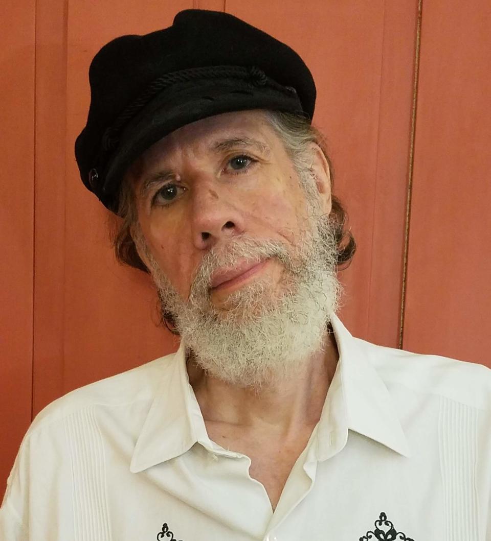 Poet Martín Espada, who will speak at the Nantucket Book Festival, will talk about his book of poems, “Floaters,” which won the National Book Award.