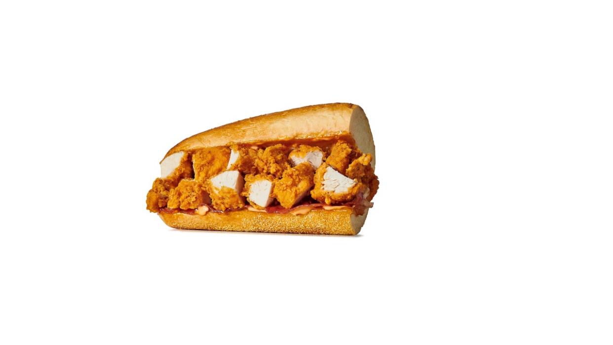 <div>The Atlanta Falcons-themed 'Pub sub' is stuffed with chicken tenders, bacon, and, of course, peach preserves. Image is courtesy of Publix.</div>