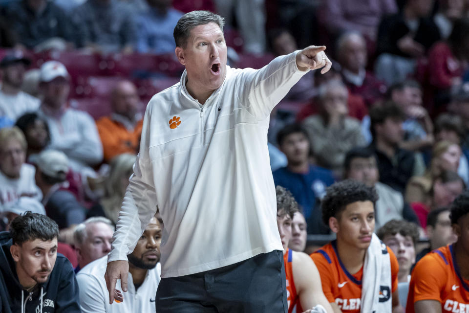 Clemson head coach Brad Brownell signals against Alabama during the first half of an NCAA college basketball game, Tuesday, Nov. 28, 2023, in Tuscaloosa, Ala. (AP Photo/Vasha Hunt)