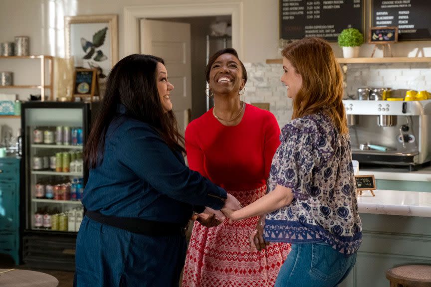 brooke elliott as dana sue sullivan, heather headley as helen decatur, joanna garcia swisher as maddie, sweet magnolias, season 2