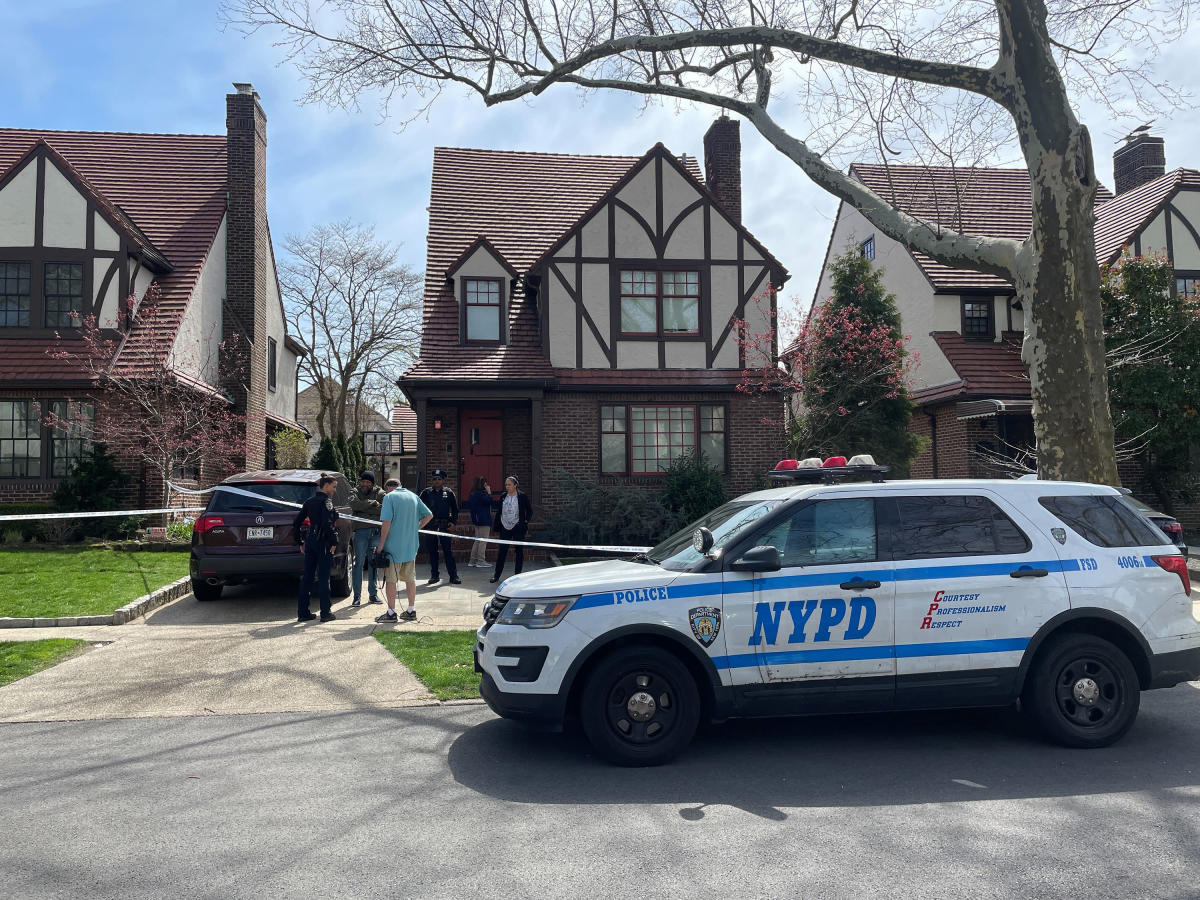 Man who had relationship with Queens mom eyed by NYPD investigating fatal stabbing, sources say