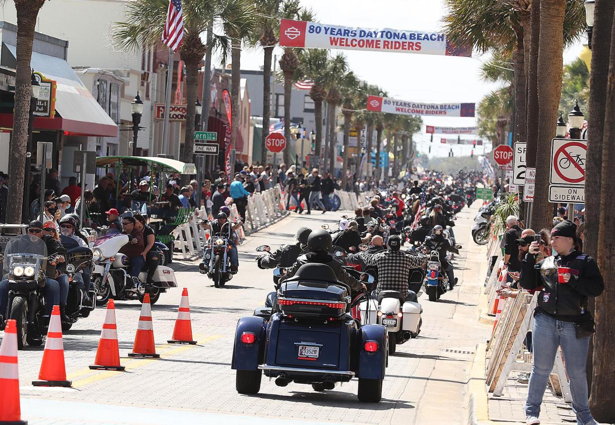 Bikers crowd Main Street during Bike Week in Daytona Beach on Monday, March 8, 2021. (Stephen M. Dowell/Orlando Sentinel)