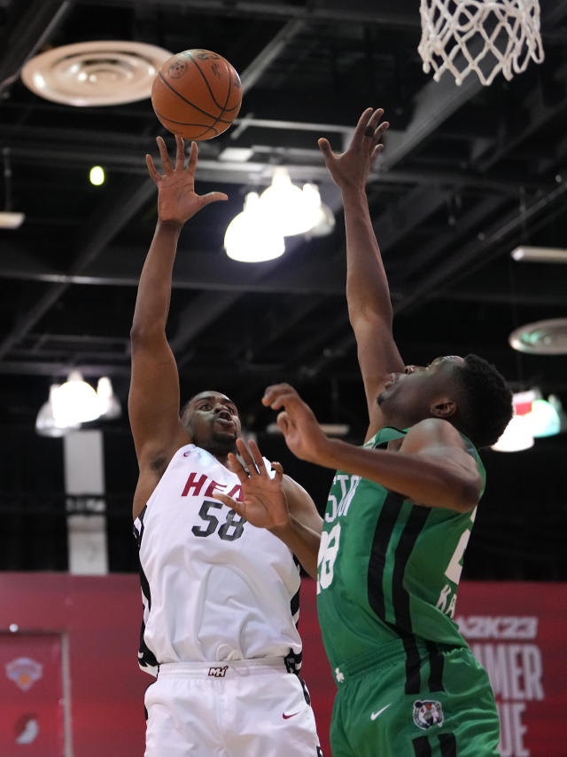 Boston Celtics wear 'Maine' bands on jerseys in 119-111 victory over Miami  Heat