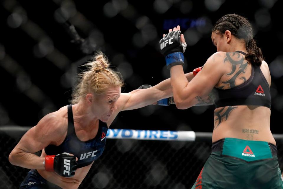 Holm against Raquel Pennington in 2020 (Getty Images)