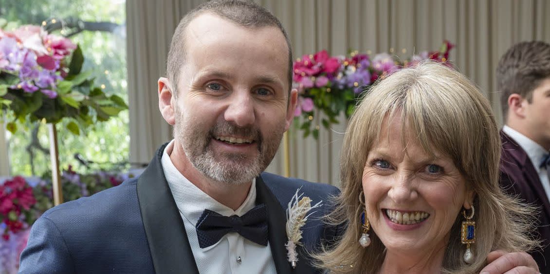 toadie rebecchi and melanie pearson in neighbours