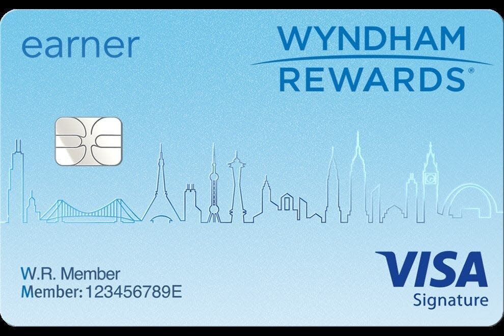 Automatic Gold-level perks make the Wyndham Rewards Earner Card extra appealing