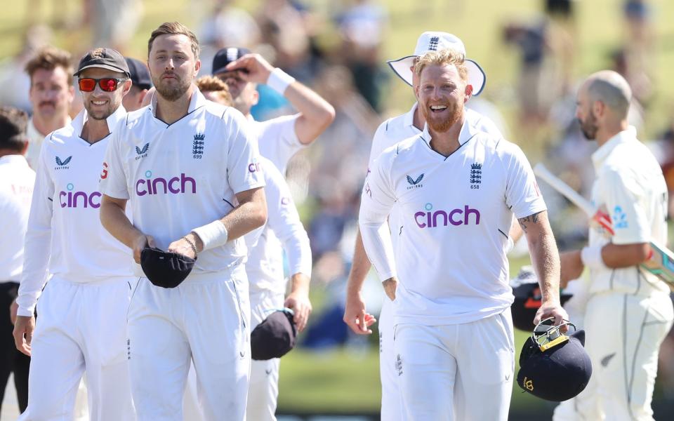 Ben Stokes and Ollie Robinson of England leave the field following day four of the First Test match in the series between New Zealand and England at Bay Oval on February 19, 2023 in Mount Maunganui, New Zealand - Phil Walter/Getty Images