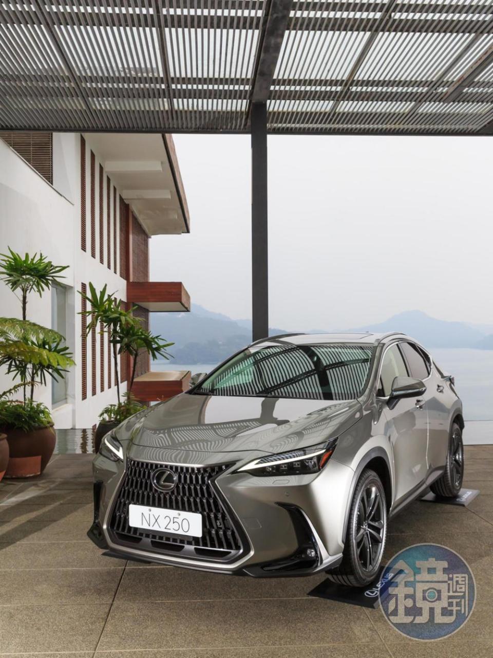 LEXUS NX 350h豪華版