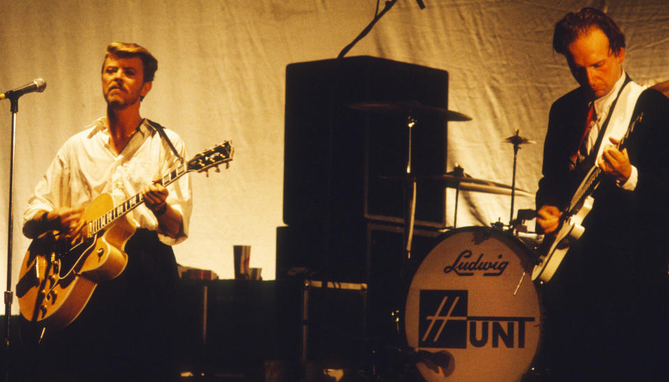 David Bowie (left) and Reeves Gabrels perform at Paradiso in Amsterdam on June 24, 1989